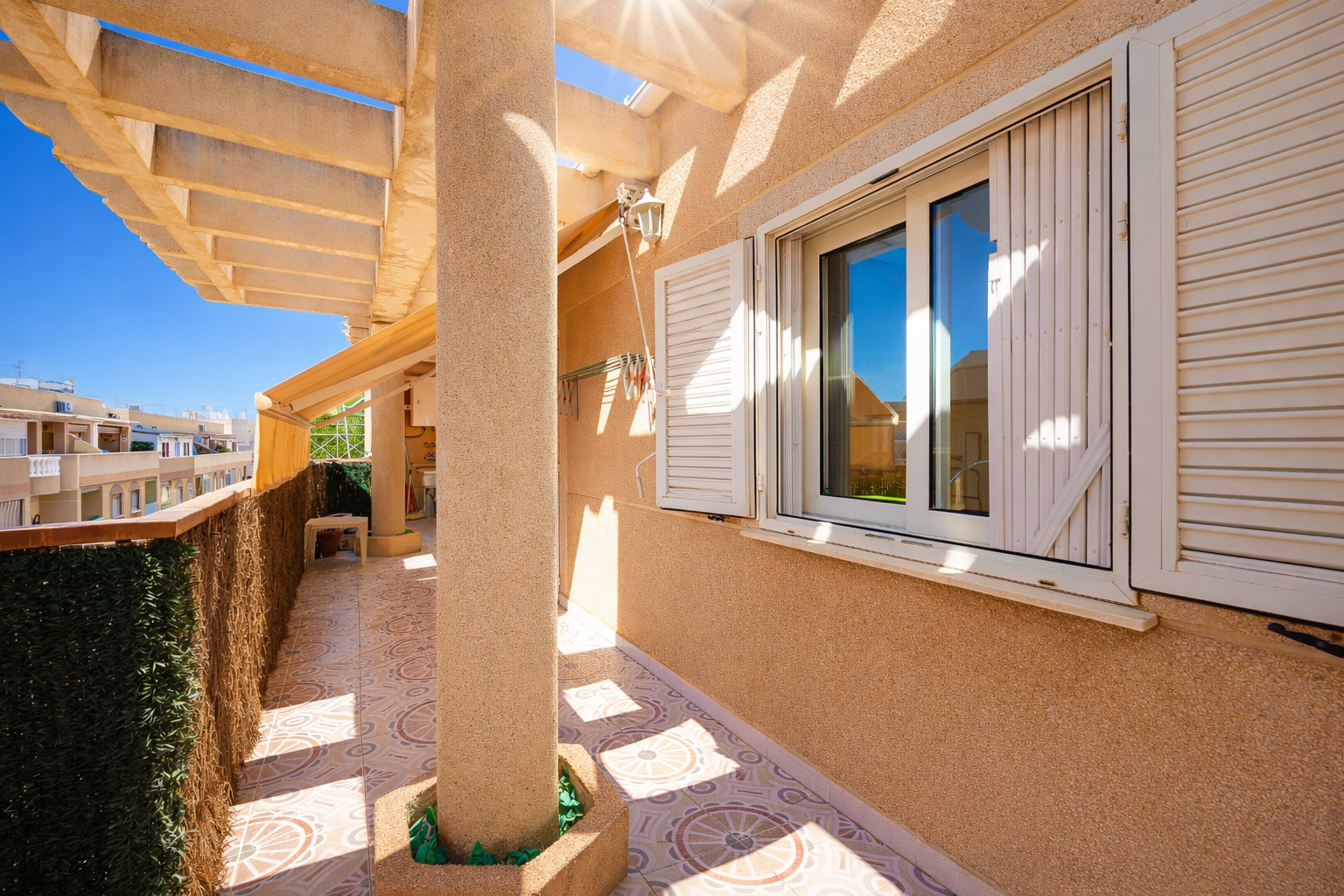 Master bedroom in apartment for sale in Torrevieja