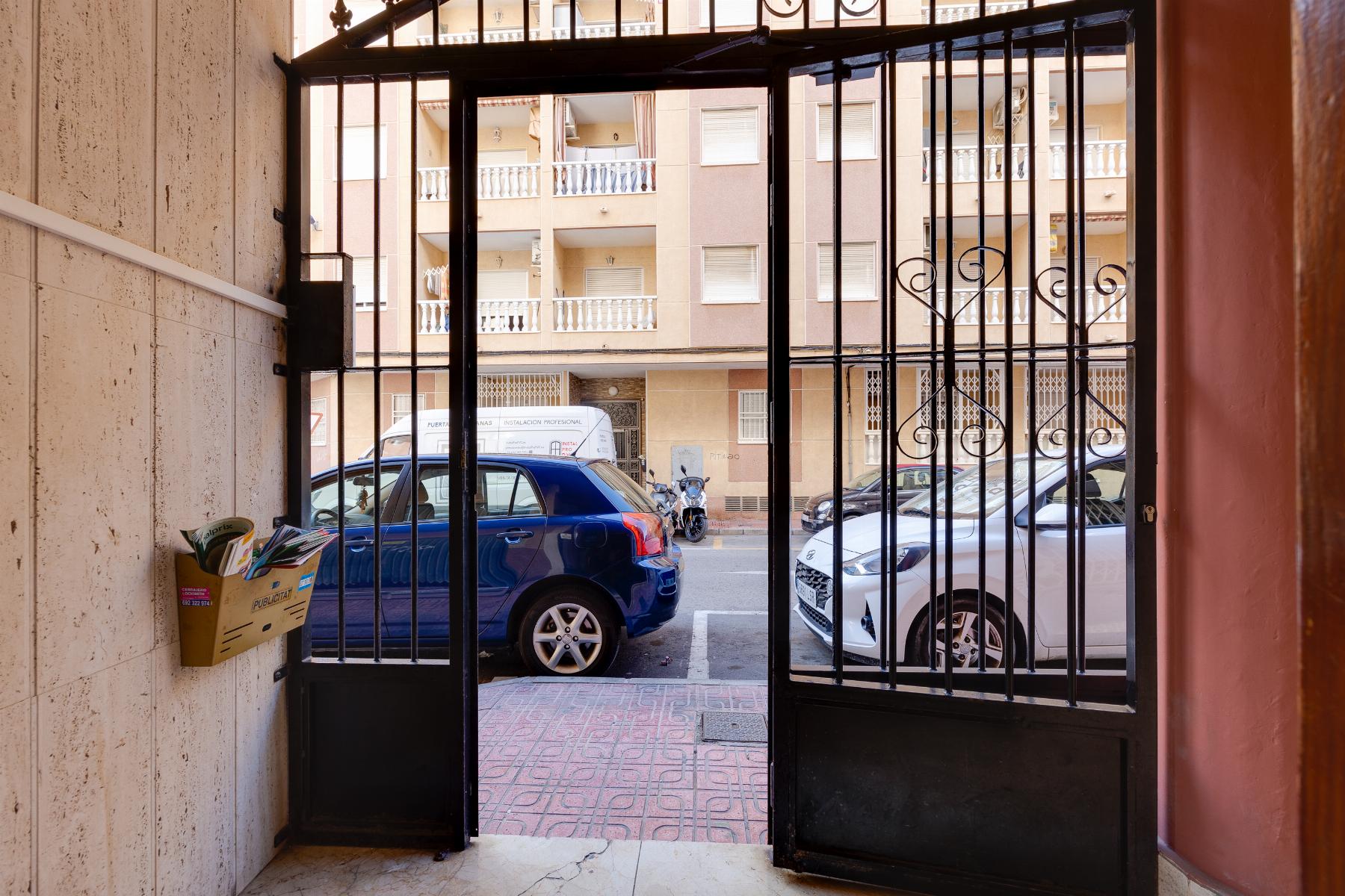 Dining area in apartment for sale in Torrevieja