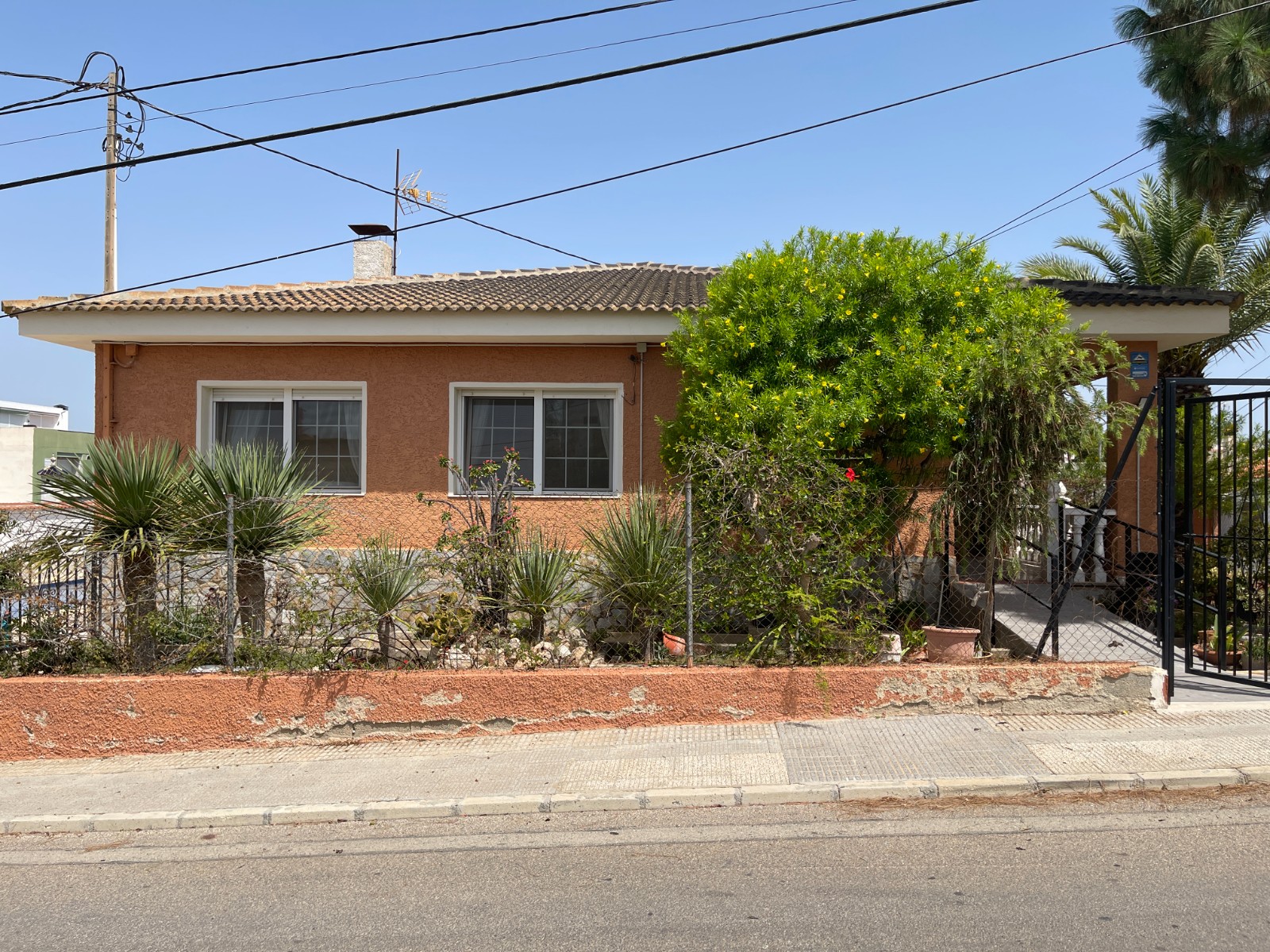Garden in villa for sale in Benijofar