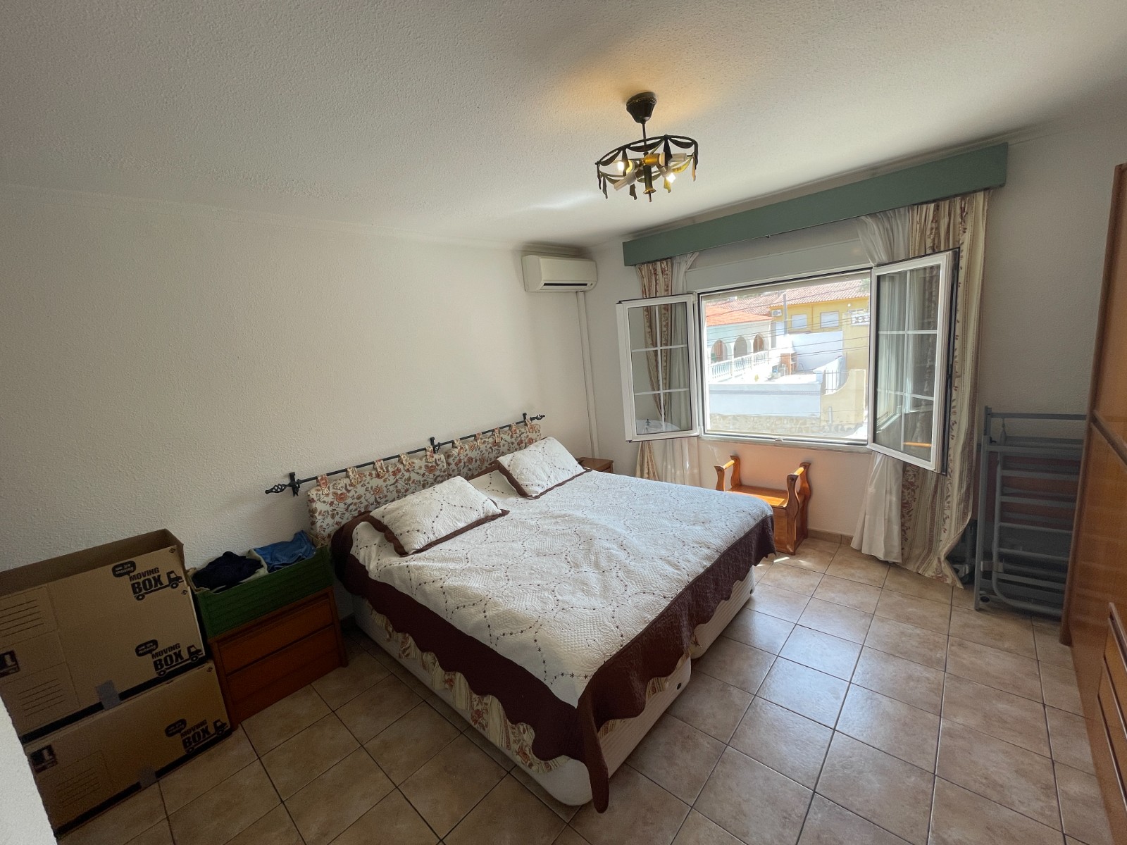 Dining area in villa for sale in Benijofar
