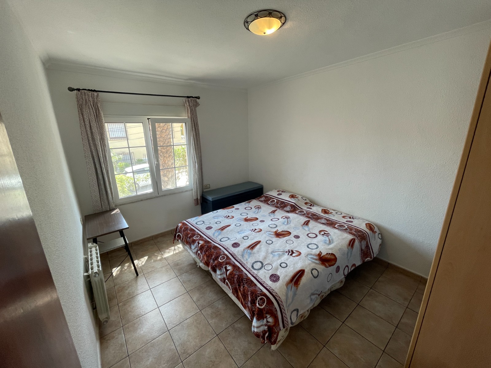 Bedroom in villa for sale in Benijofar