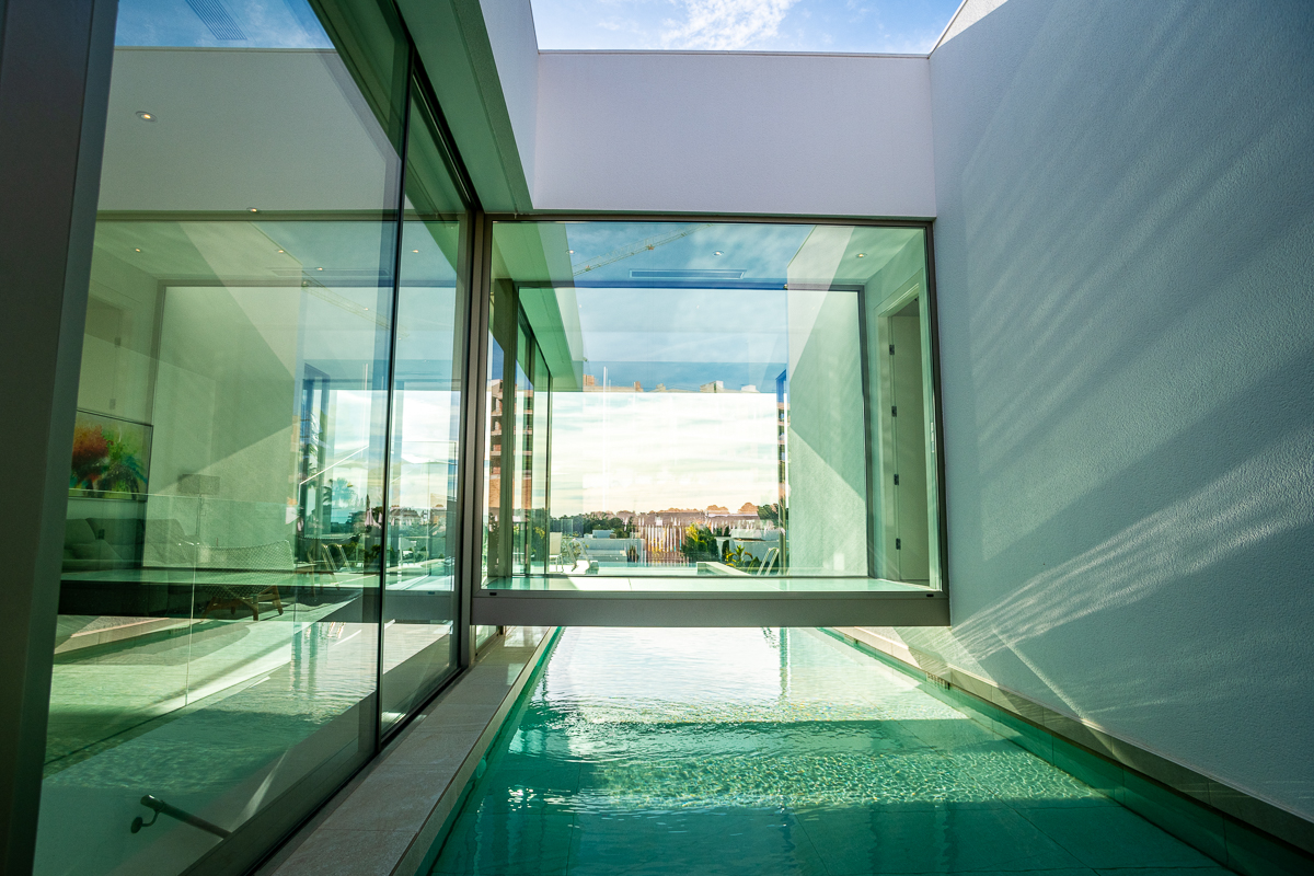 Terrace in villa for sale in Las Colinas Golf