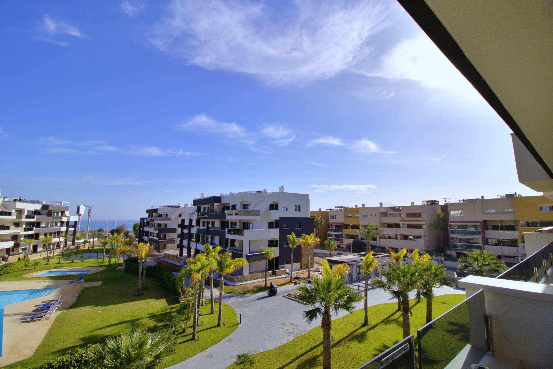 Master bedroom in apartment for sale in Orihuela Costa