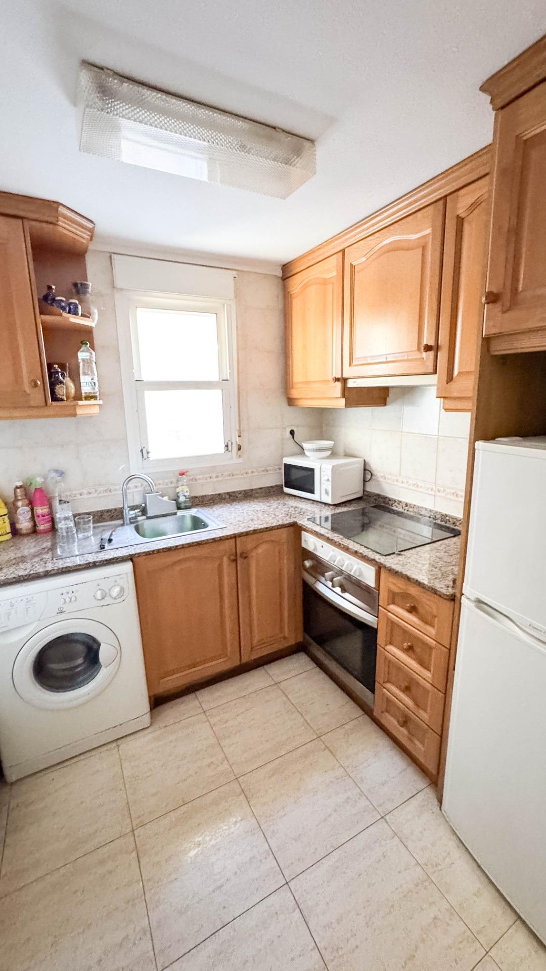 Bedroom in apartment for sale in Torrevieja