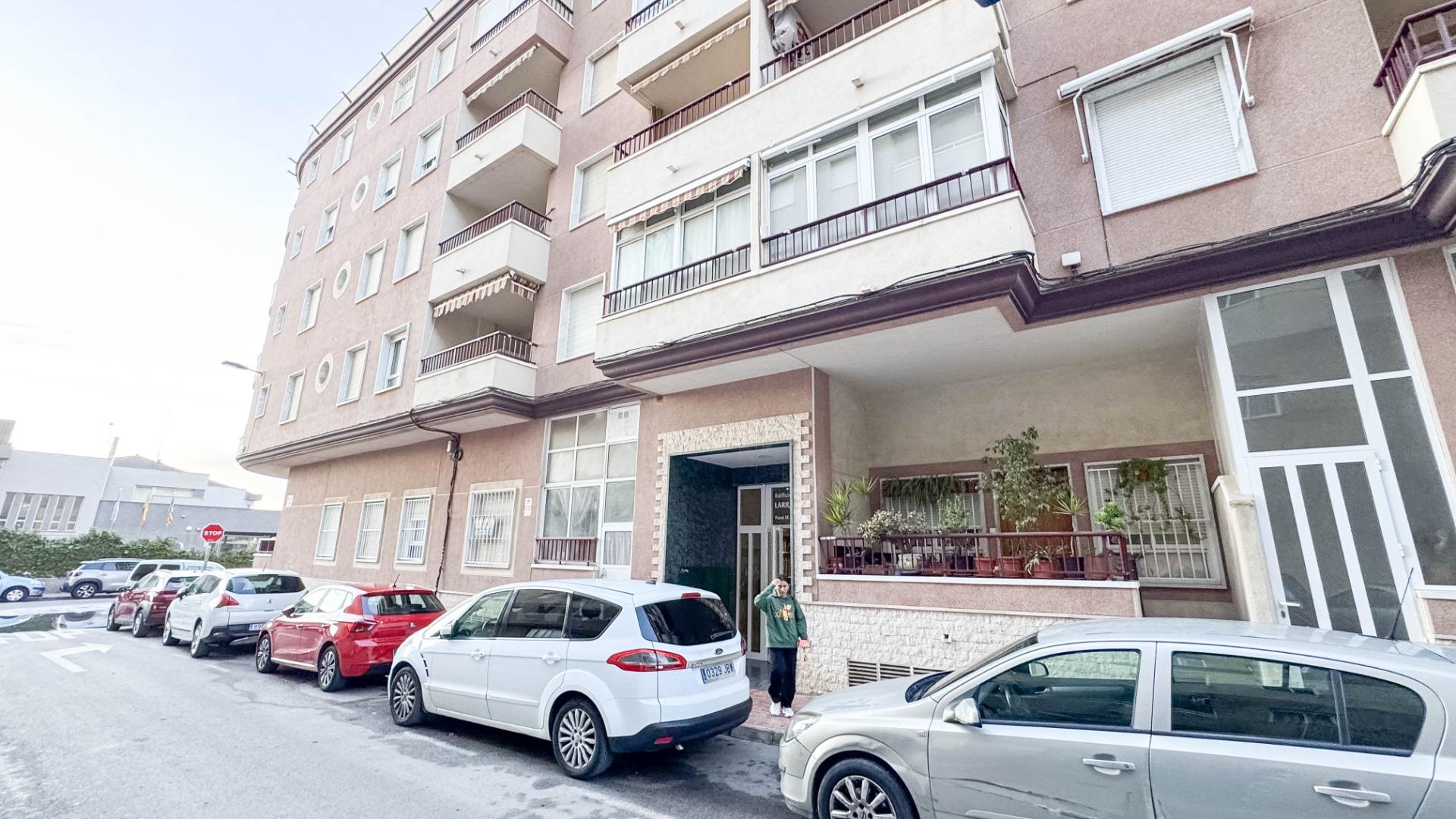 Living room in apartment for sale in Torrevieja