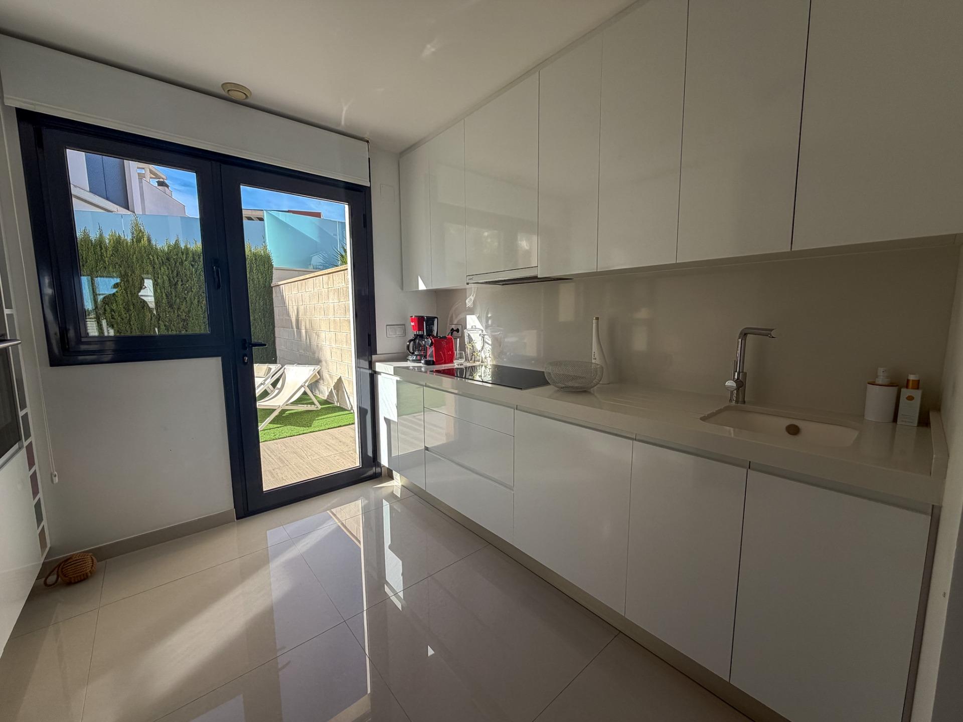 Exterior view in villa for sale in San Miguel de Salinas