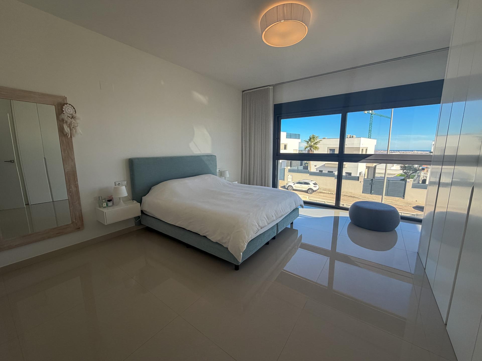 Bathroom in villa for sale in San Miguel de Salinas