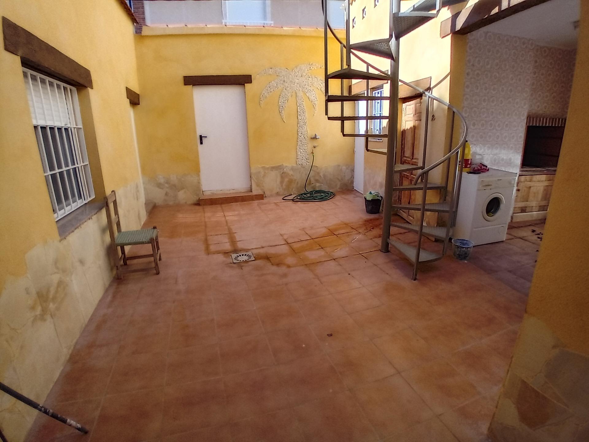 Dining area in terraced for sale in Mazarron