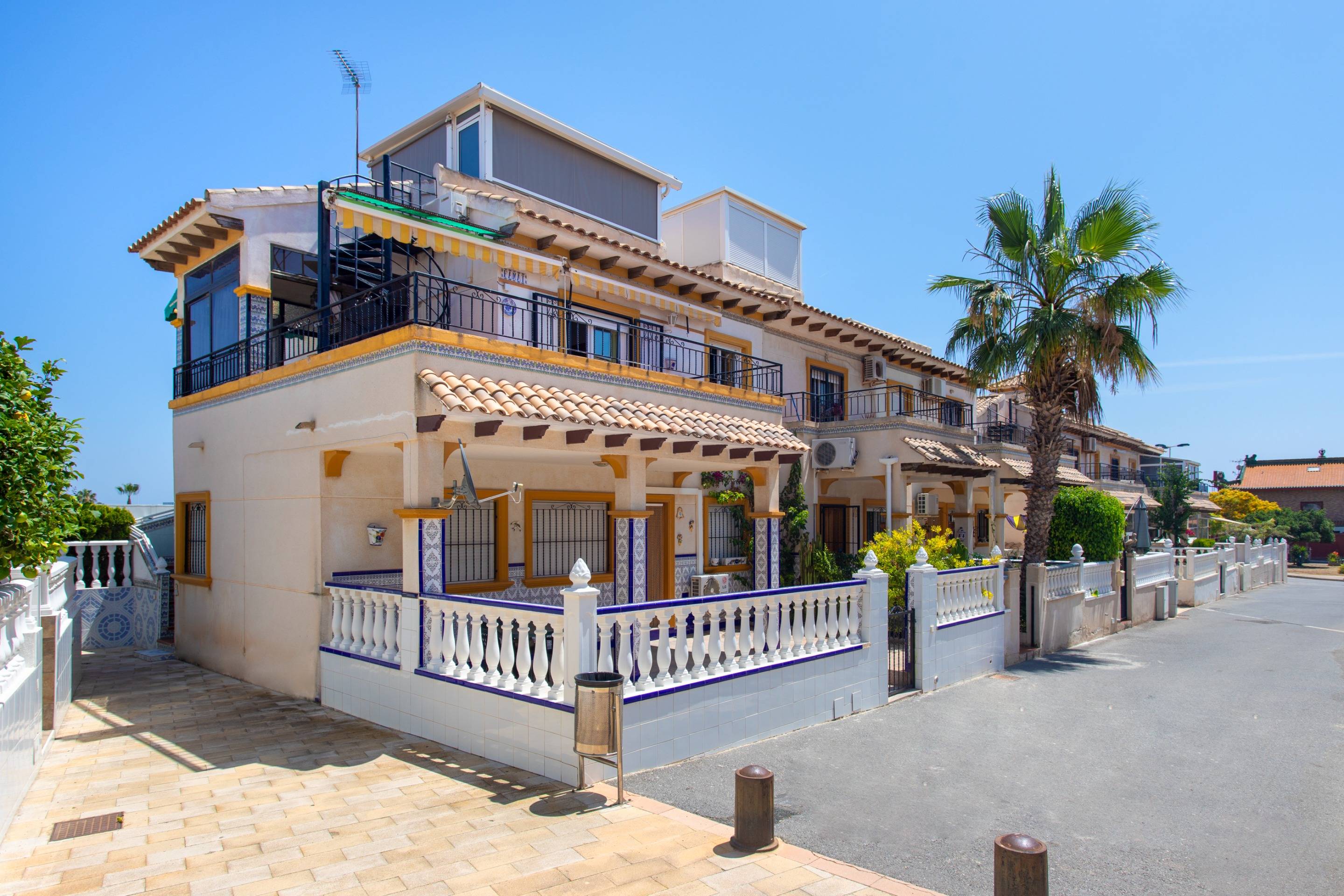Discover your new home in Orihuela Costa