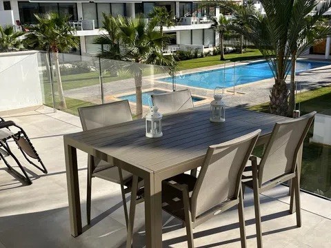 Pool area in apartment for sale in Mar de Cristal