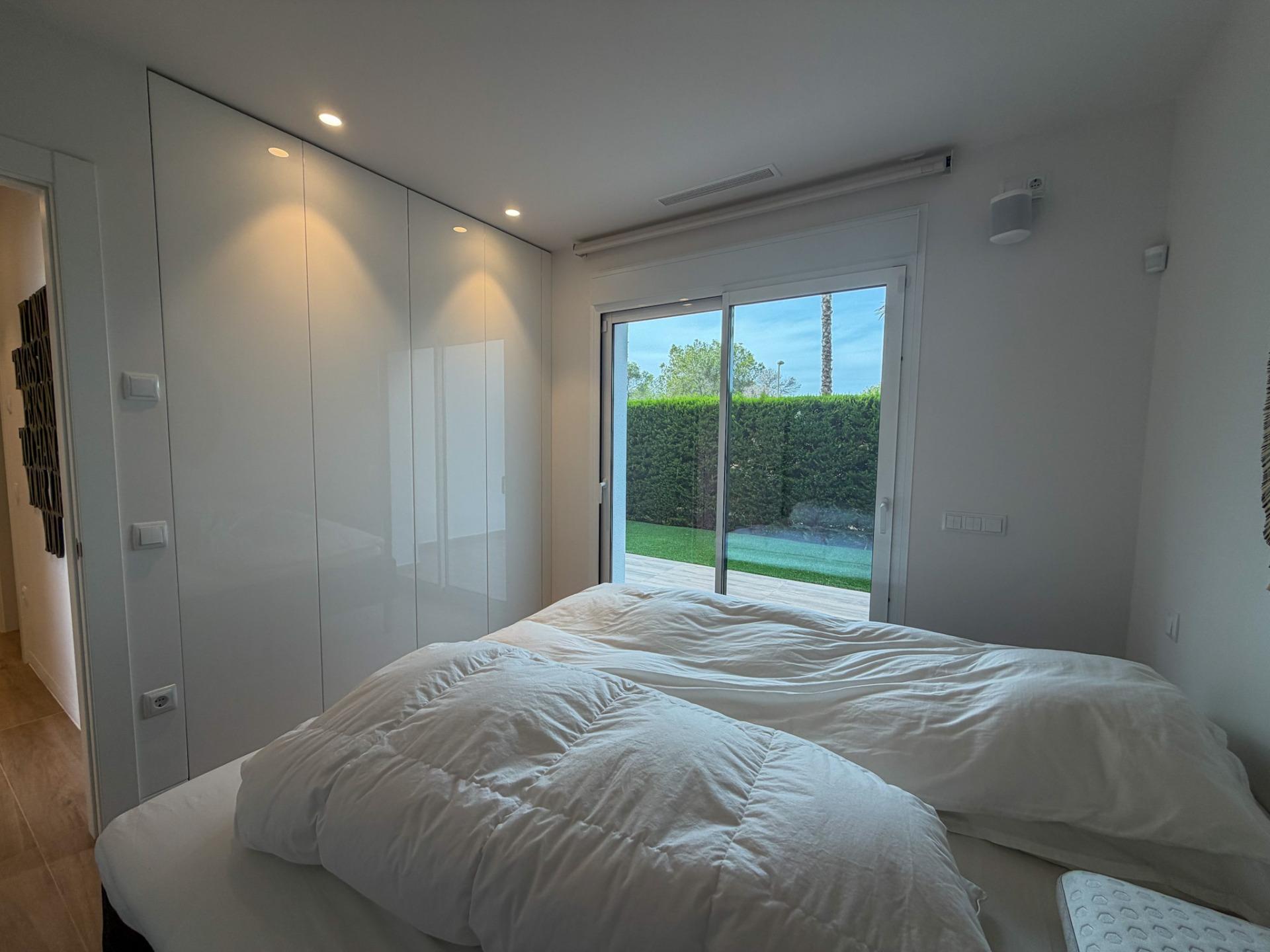Terrace in apartment for sale in Orihuela