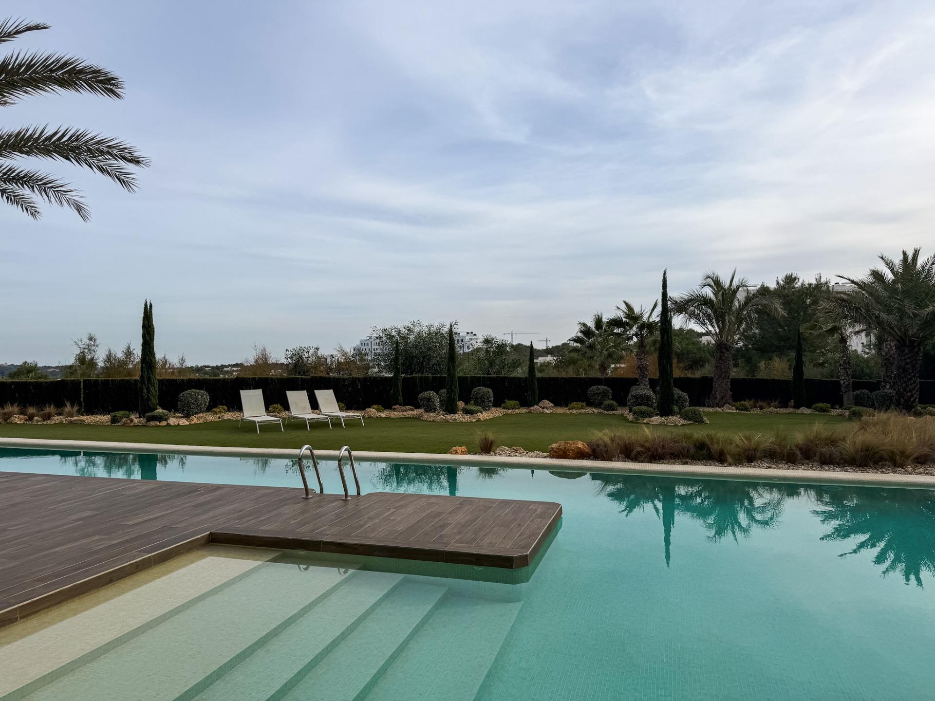 Garden in apartment for sale in Orihuela
