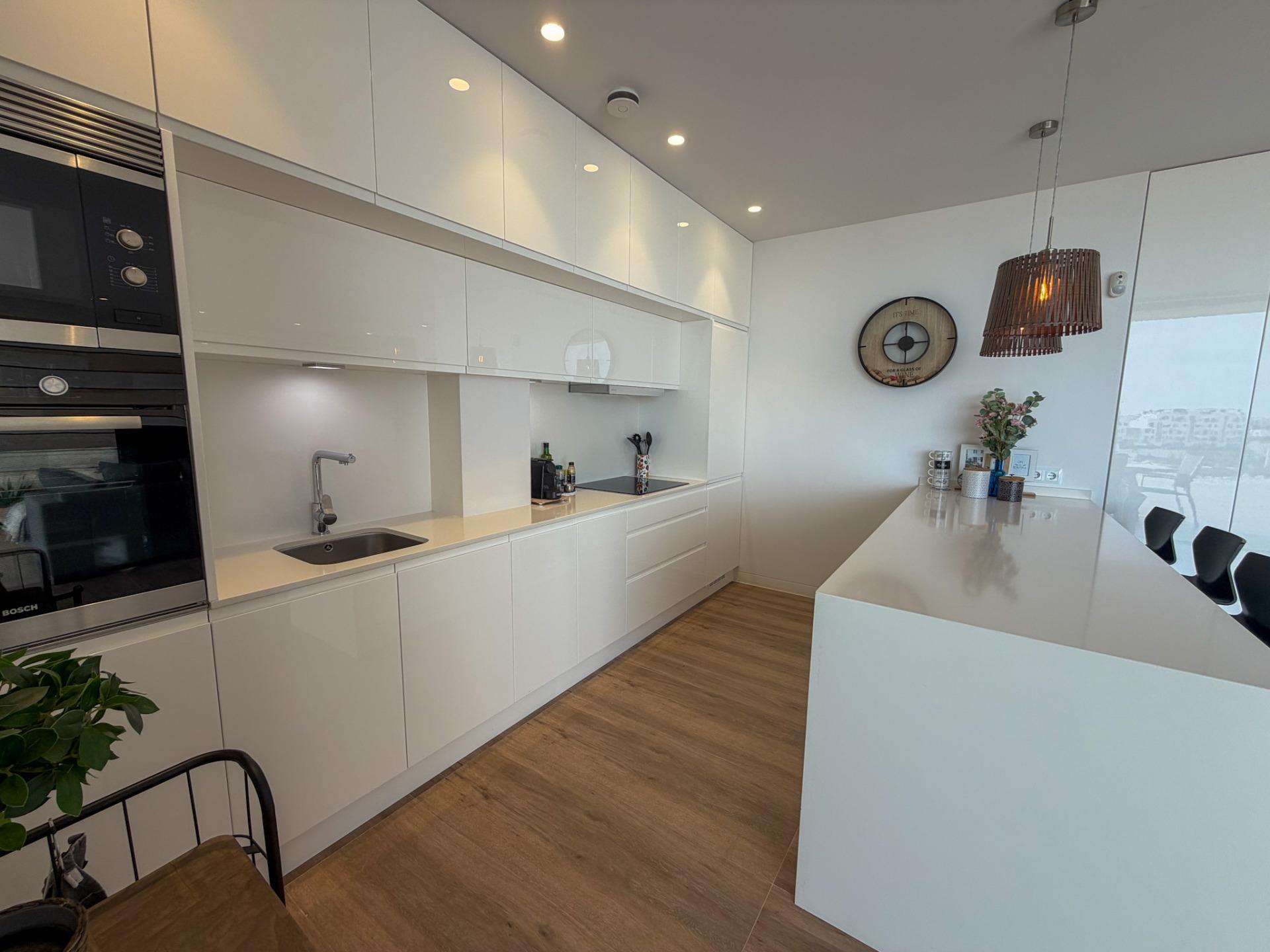 Bedroom in apartment for sale in Orihuela