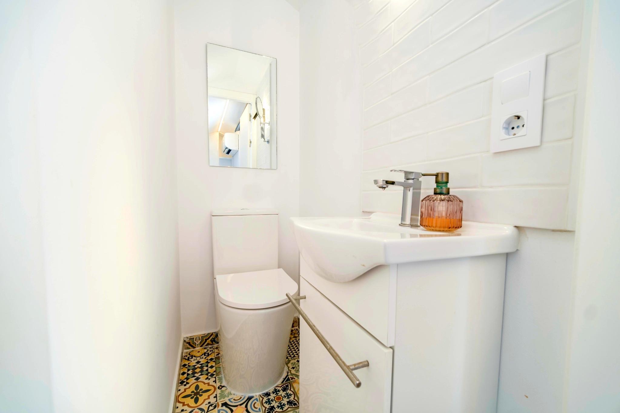 Bathroom in penthouse for sale in javea