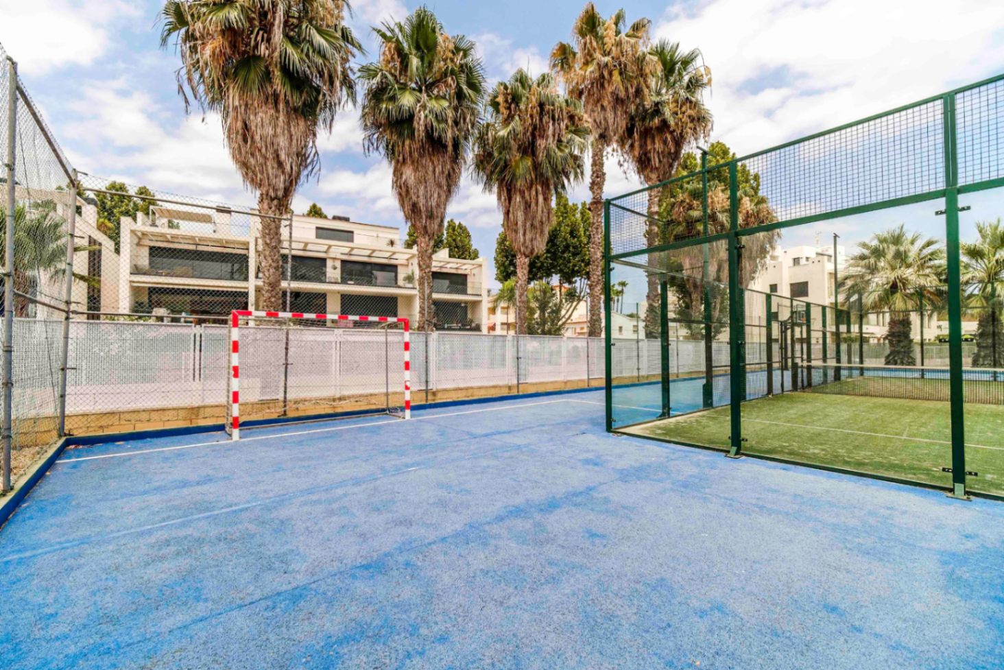 Bathroom in penthouse for sale in javea
