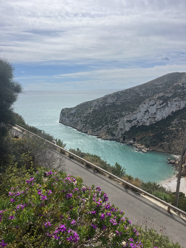 Bedroom in villa for sale in javea