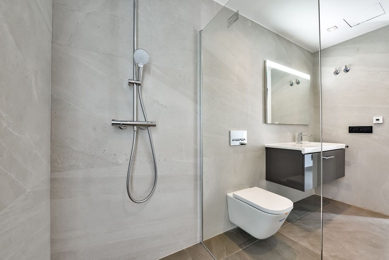 Master bedroom in villa for sale in javea