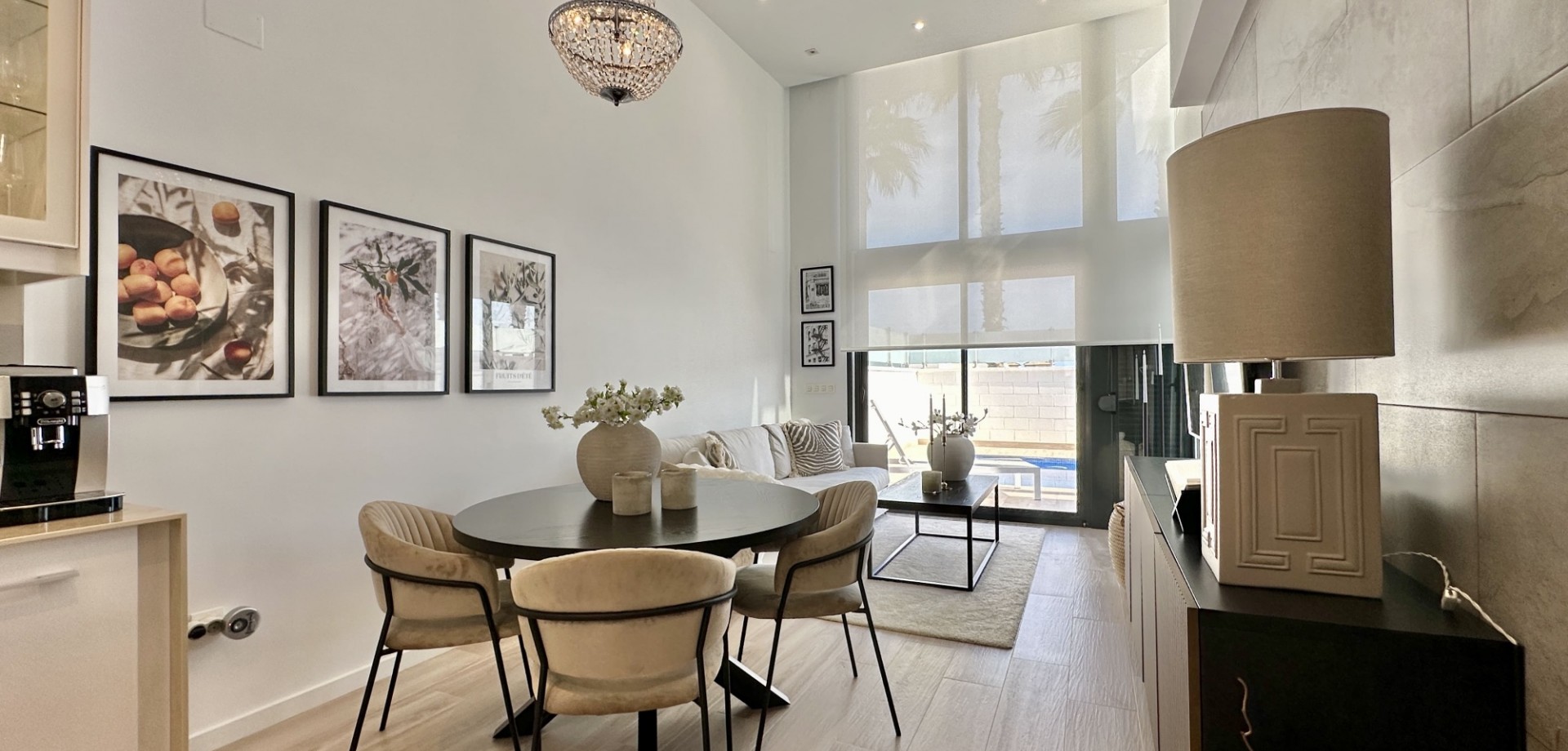 Exterior view in villa for sale in Orihuela Costa