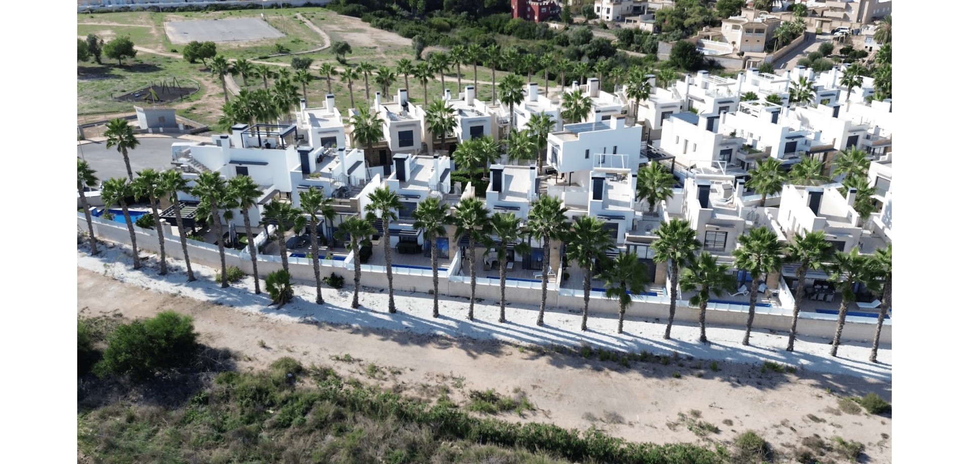 Terrace in villa for sale in Orihuela Costa