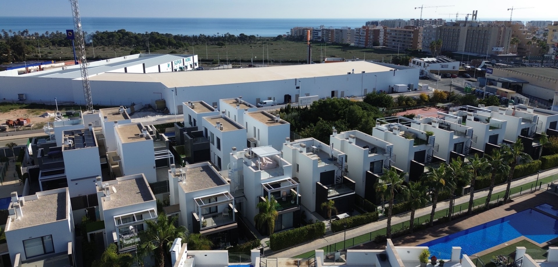 Kitchen in apartment for sale in Orihuela Costa