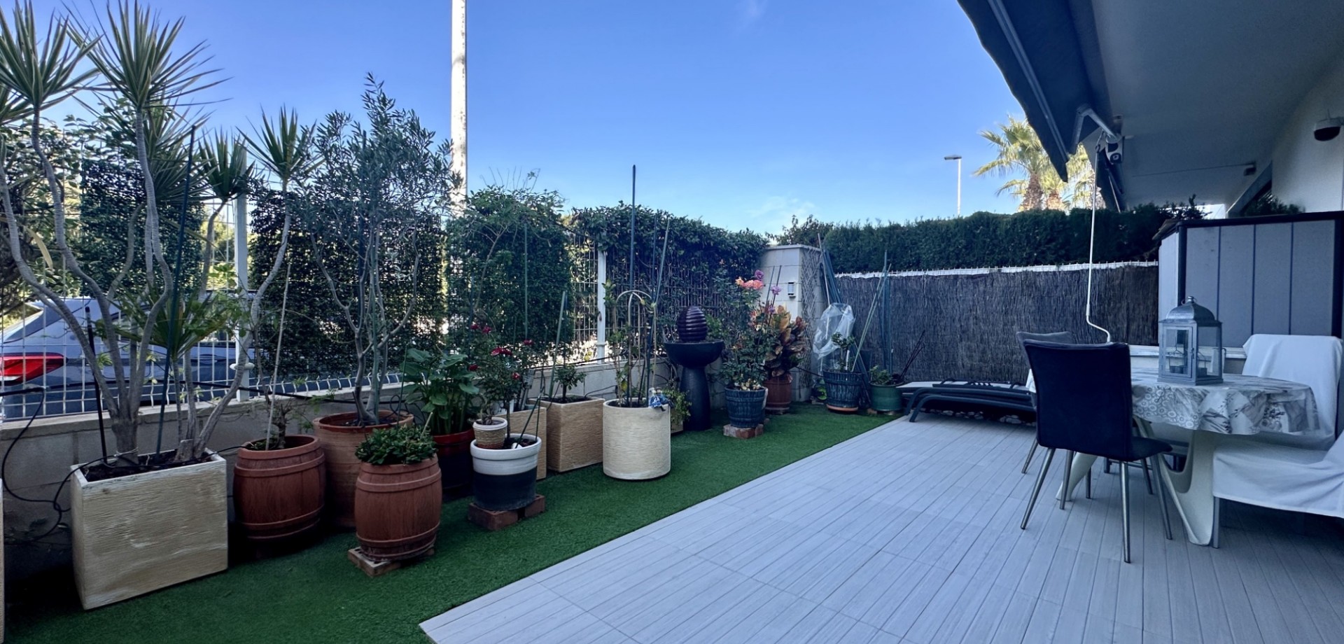 Dining area in apartment for sale in Orihuela Costa