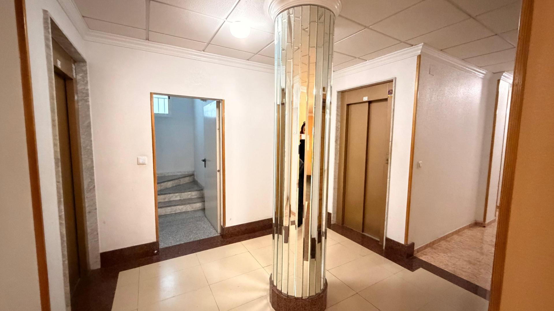 Garden in penthouse for sale in Torrevieja