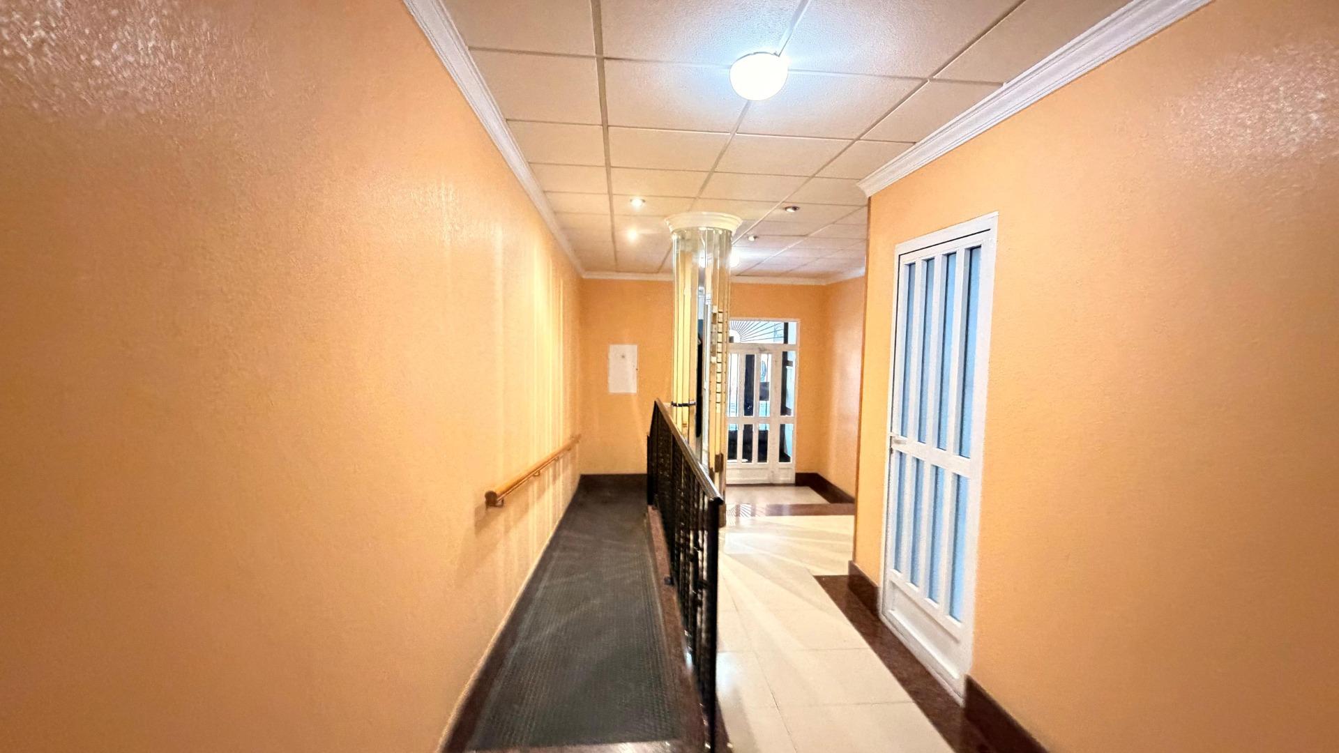 Dining area in penthouse for sale in Torrevieja