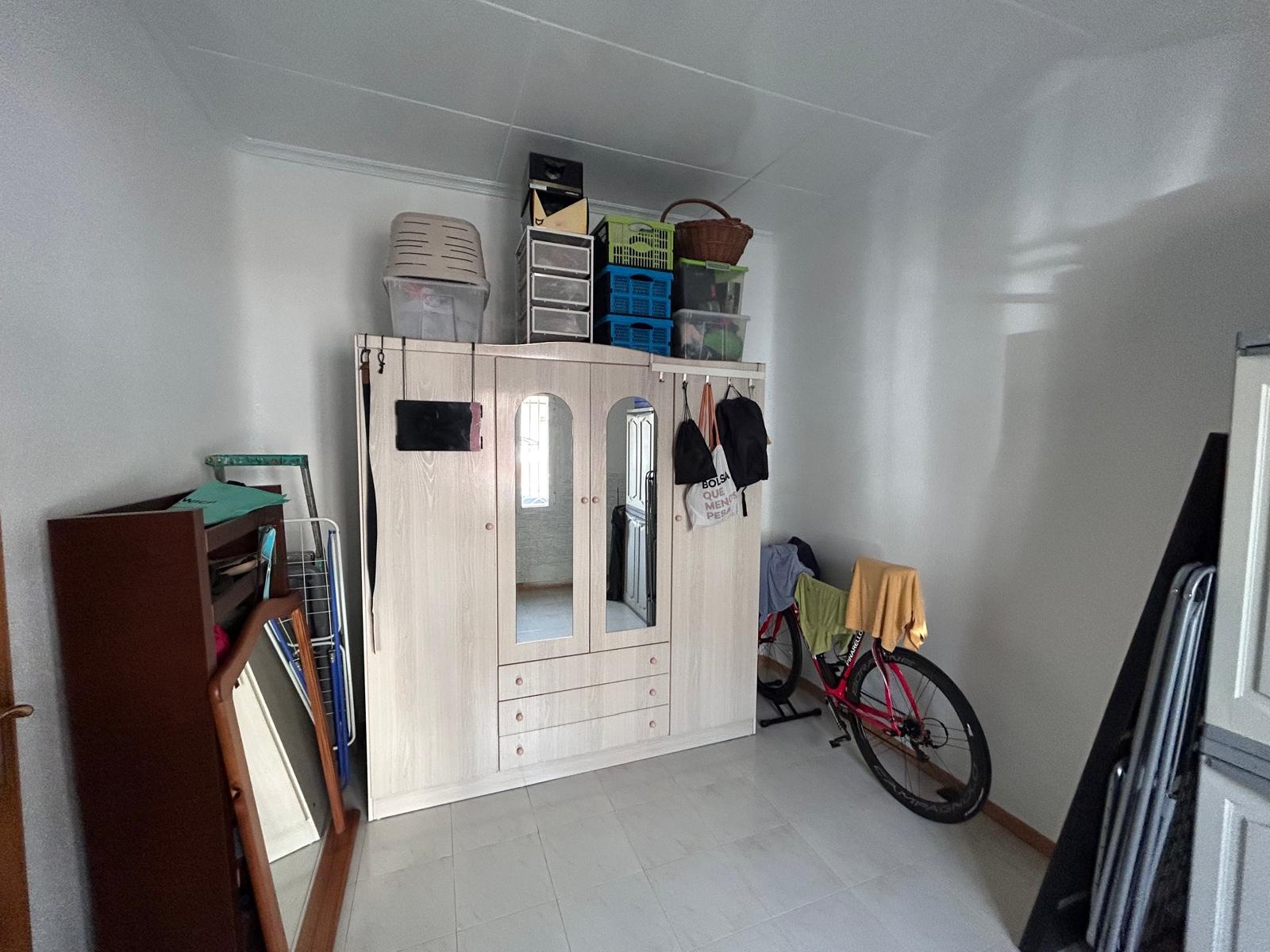 Terrace in villa for sale in Jacarilla