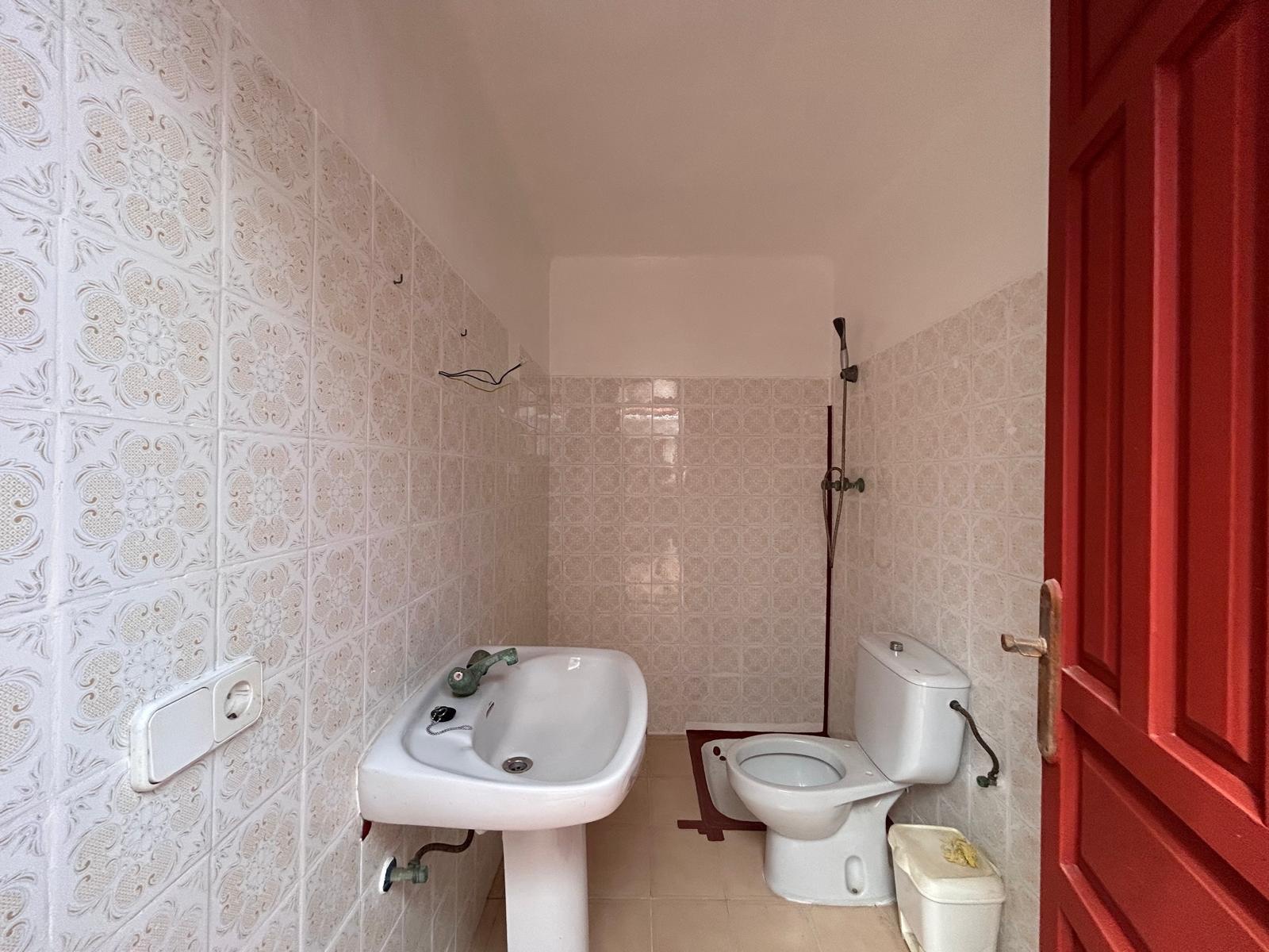 Pool area in villa for sale in Jacarilla
