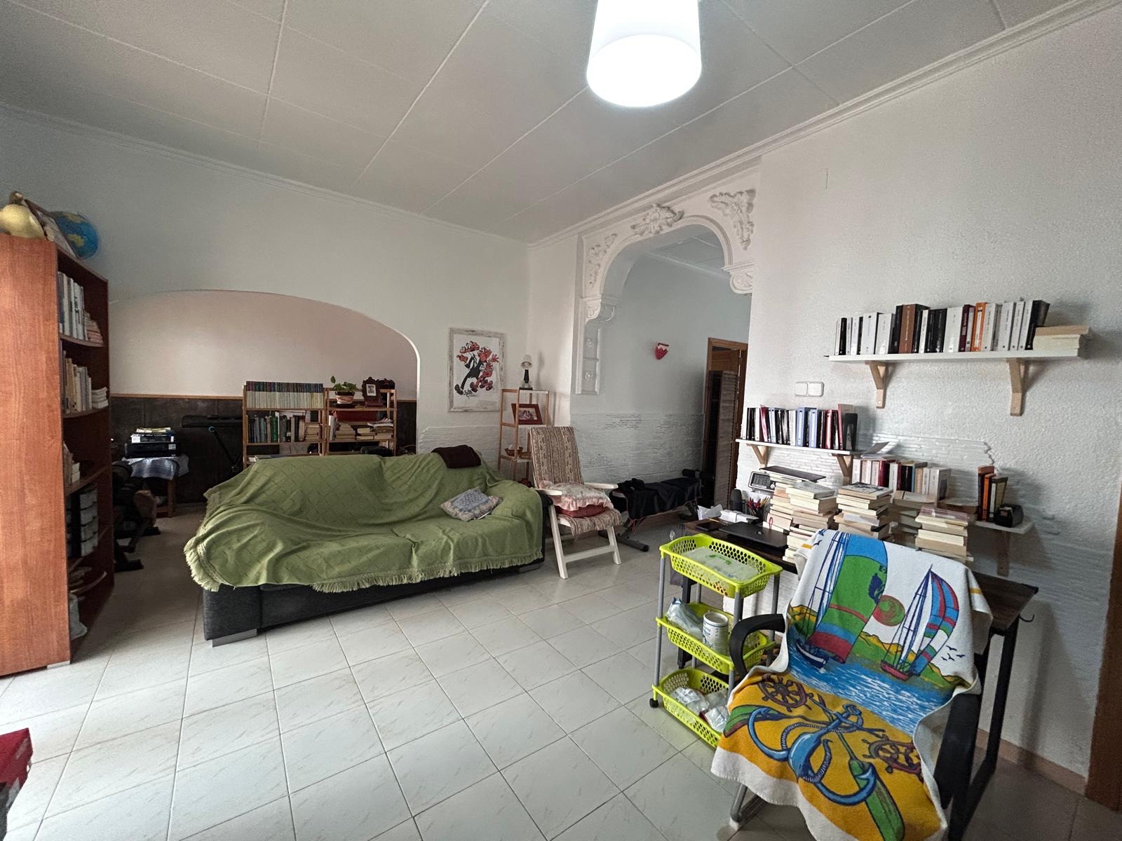Garden in villa for sale in Jacarilla