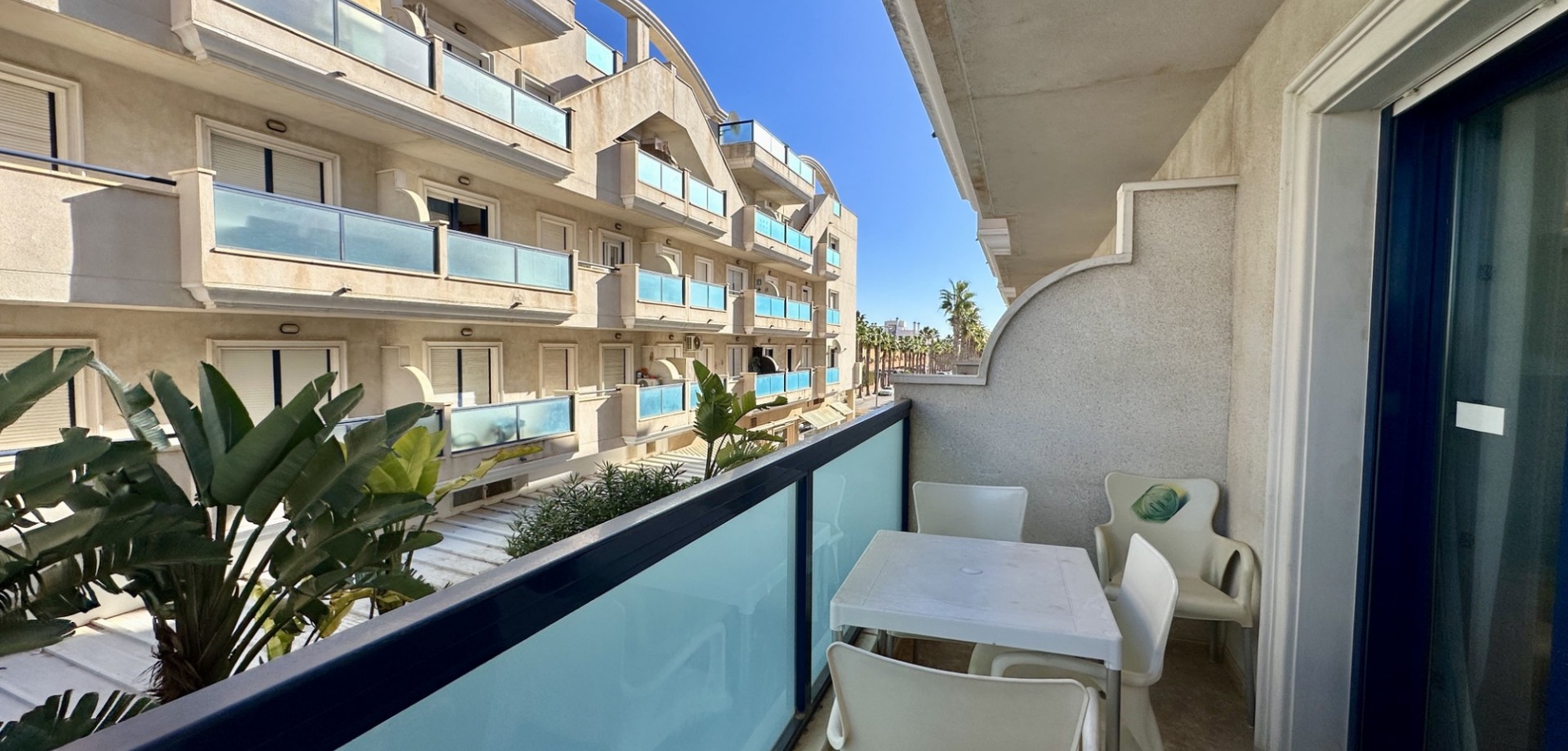 Dining area in apartment for sale in Orihuela Costa