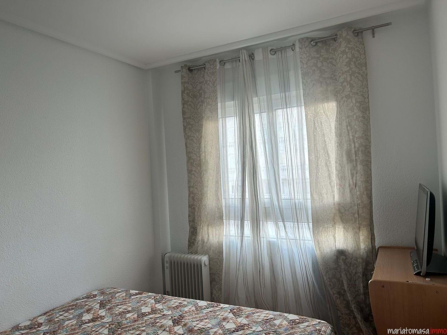 Master bedroom in penthouse for sale in Torrevieja