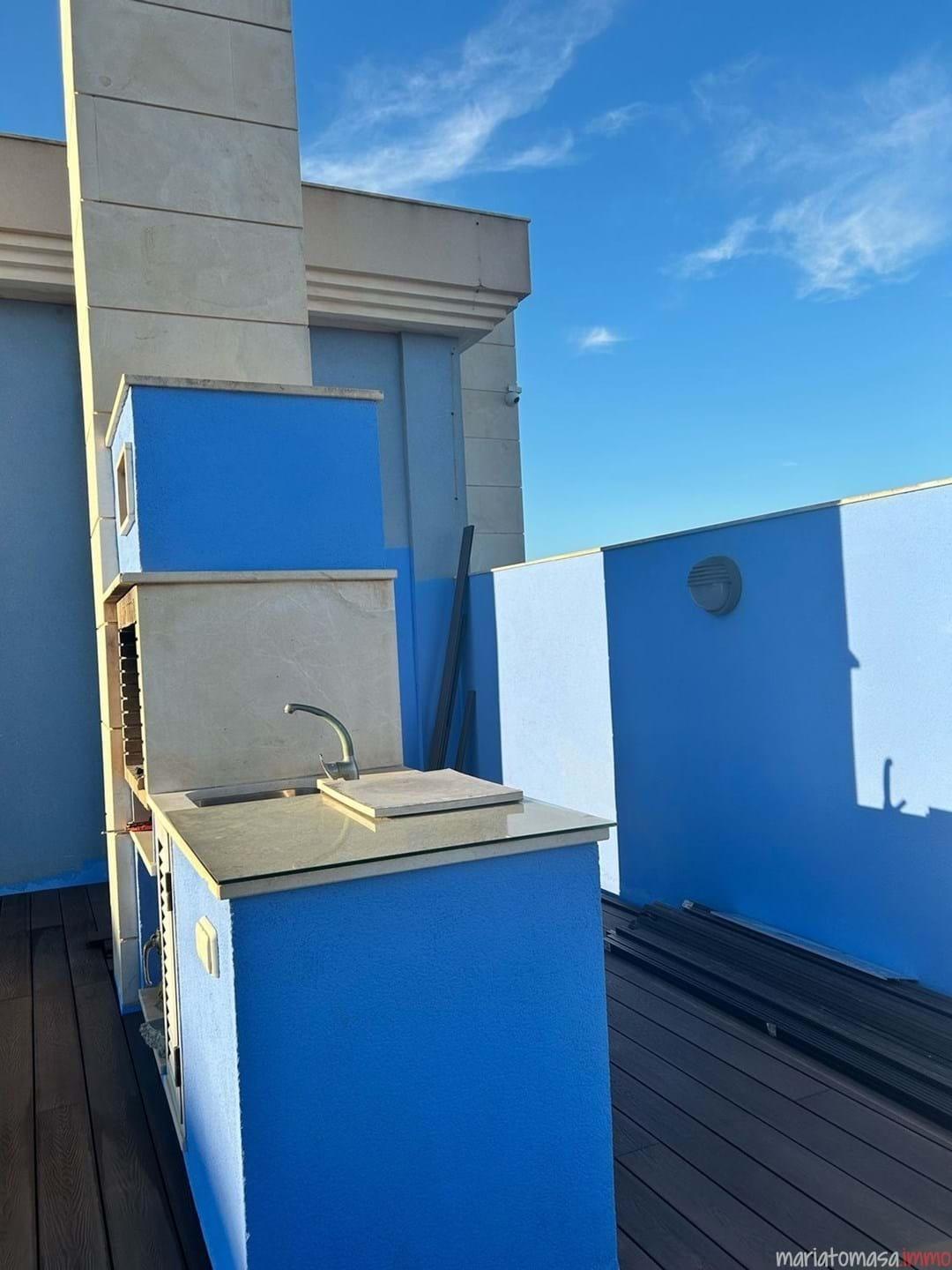 Terrace in penthouse for sale in Torrevieja