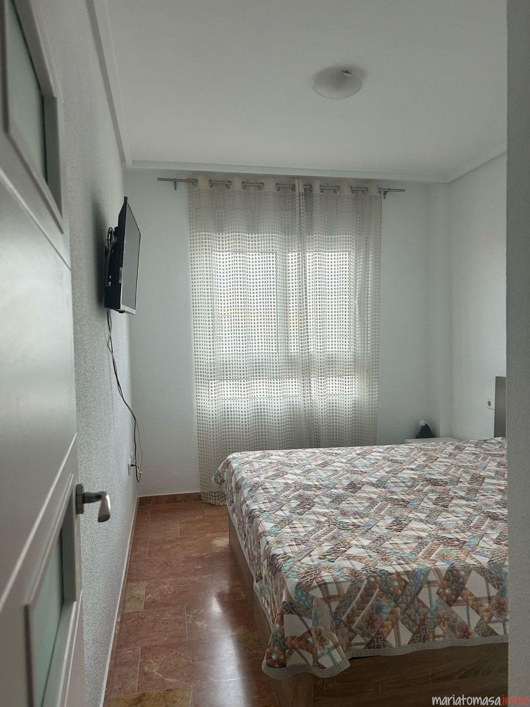 Bedroom in penthouse for sale in Torrevieja