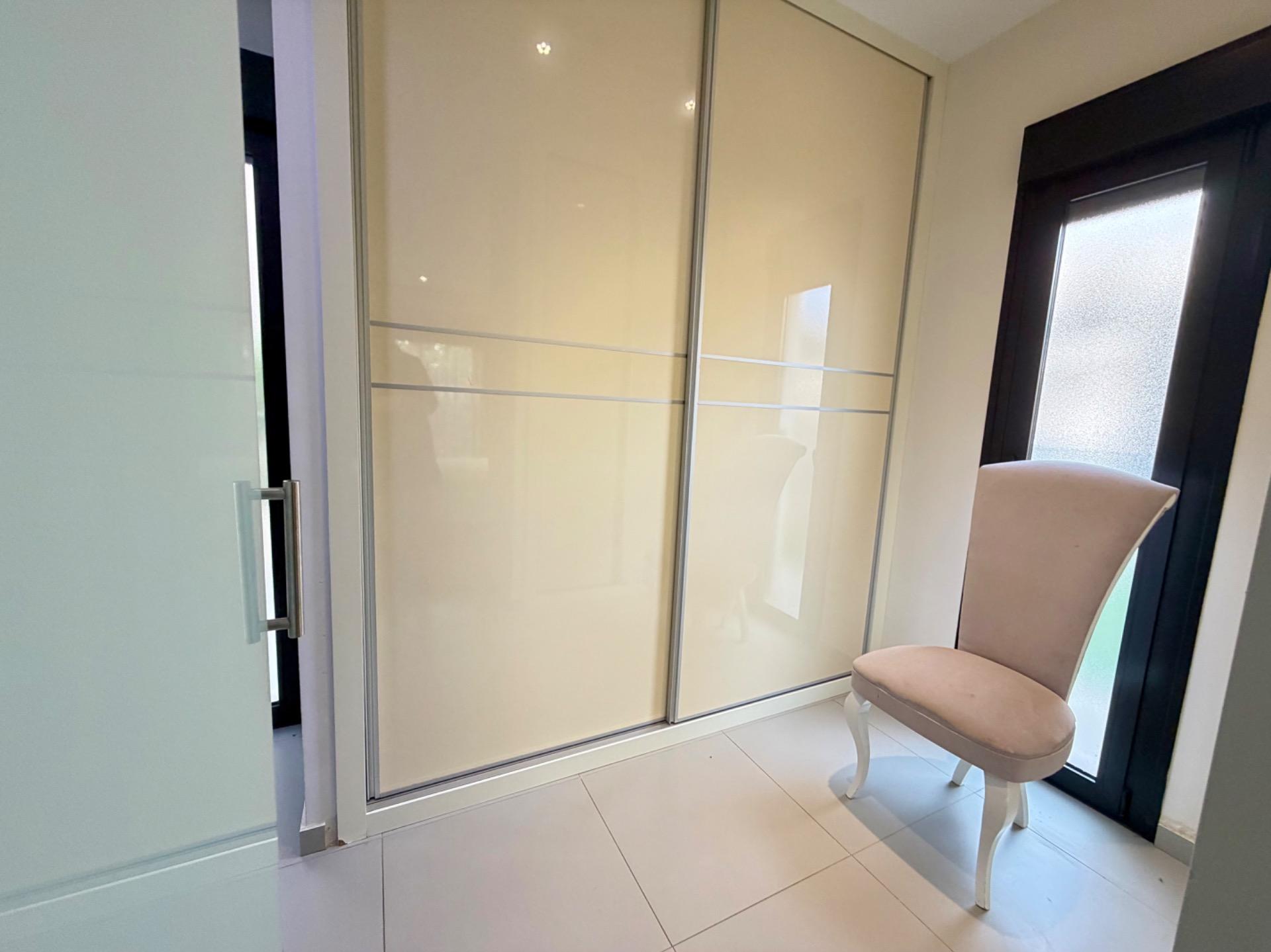 Kitchen in villa for sale in Rojales