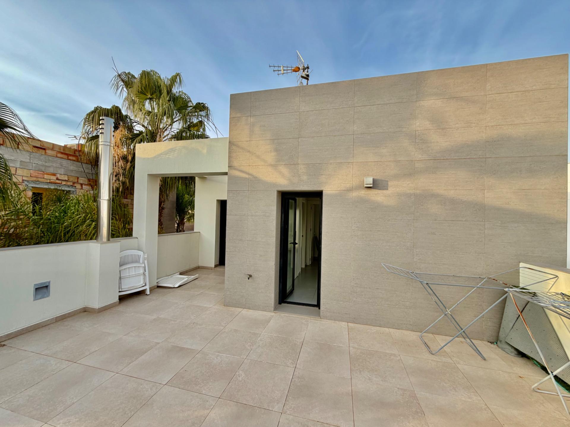 Living room in villa for sale in Rojales