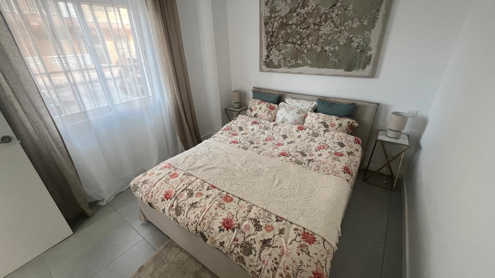 Terrace in apartment for sale in Torrevieja