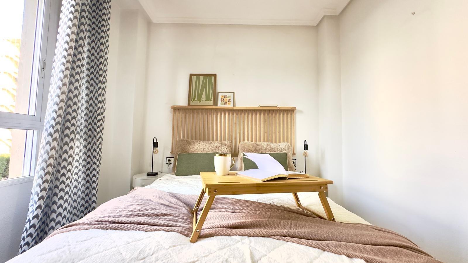 Bedroom in apartment for sale in Torrevieja