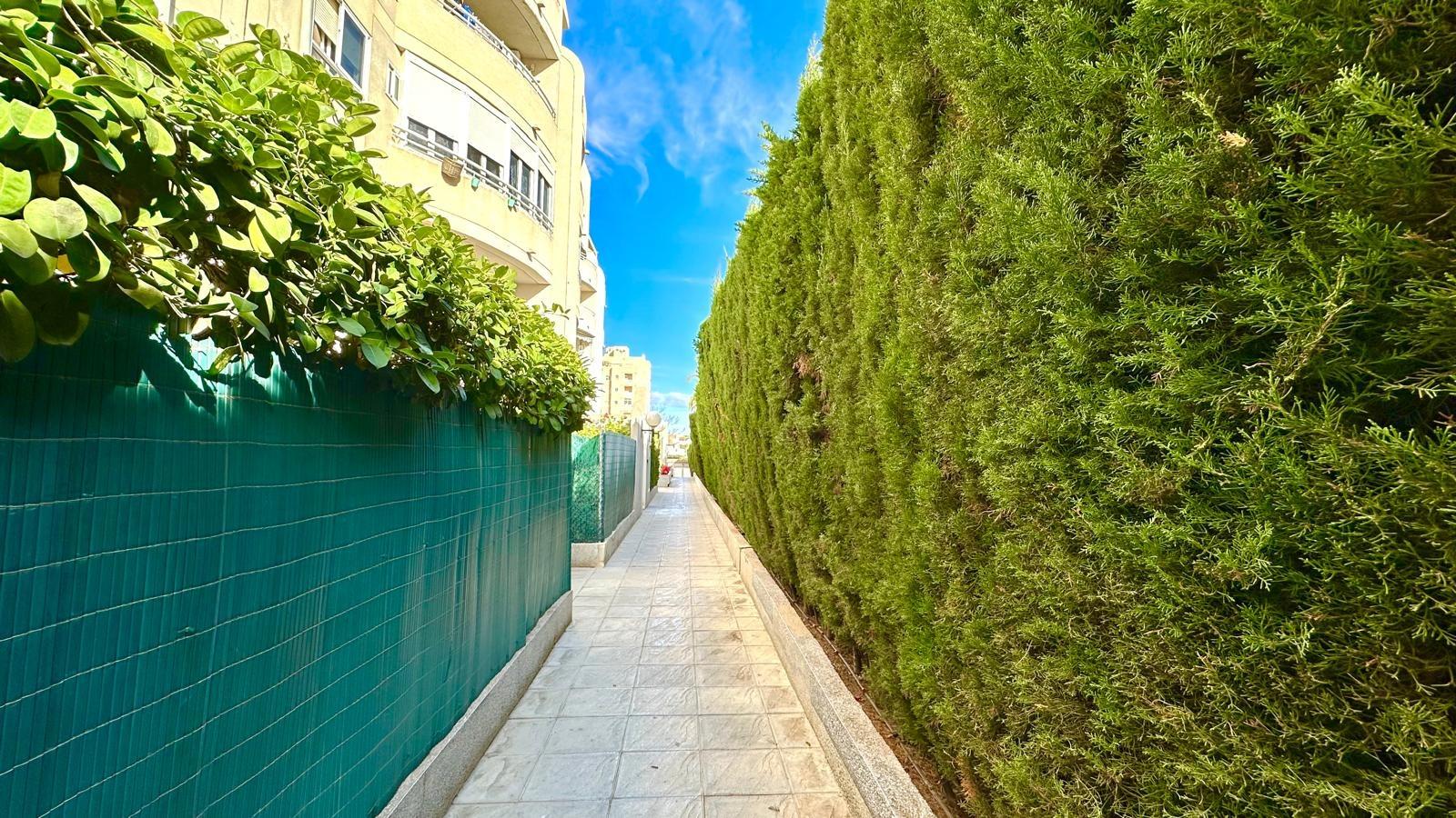 Terrace in apartment for sale in Torrevieja