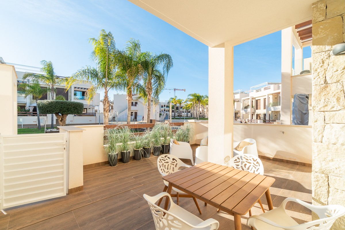 Terrace in apartment for sale in Orihuela Costa