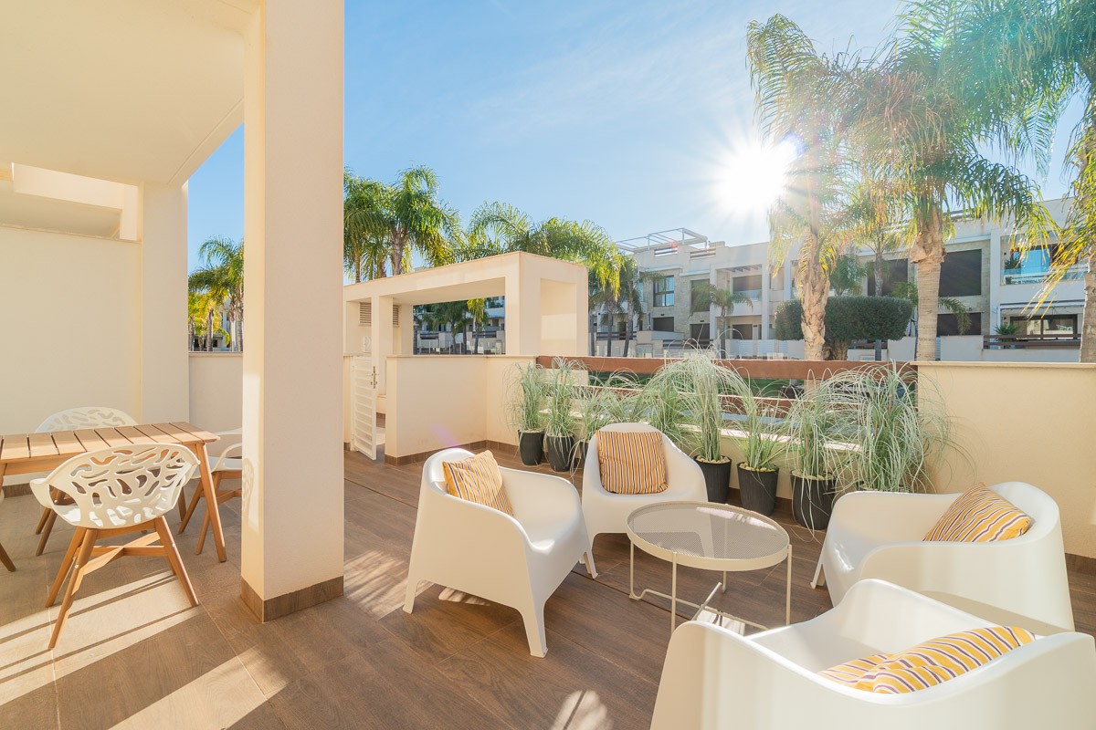 Pool area in apartment for sale in Orihuela Costa