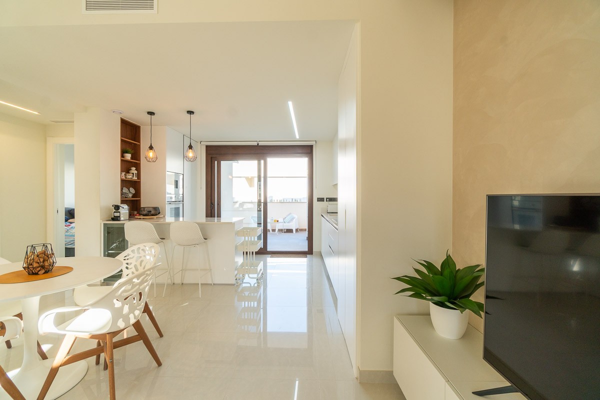 FOR SALE: Prestigious Ground Floor Apartment – Residencial Balcones de Amay, Torrevieja The elegance