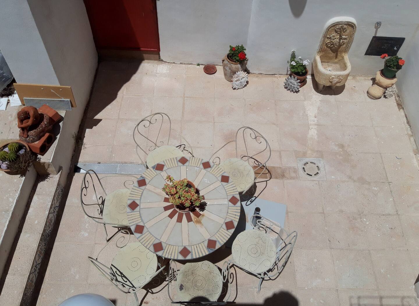 Exterior view in terraced for sale in Raspay