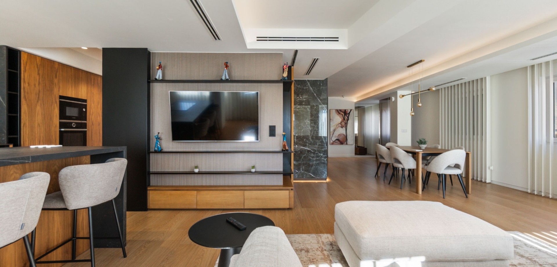 Terrace in apartment for sale in Torrevieja