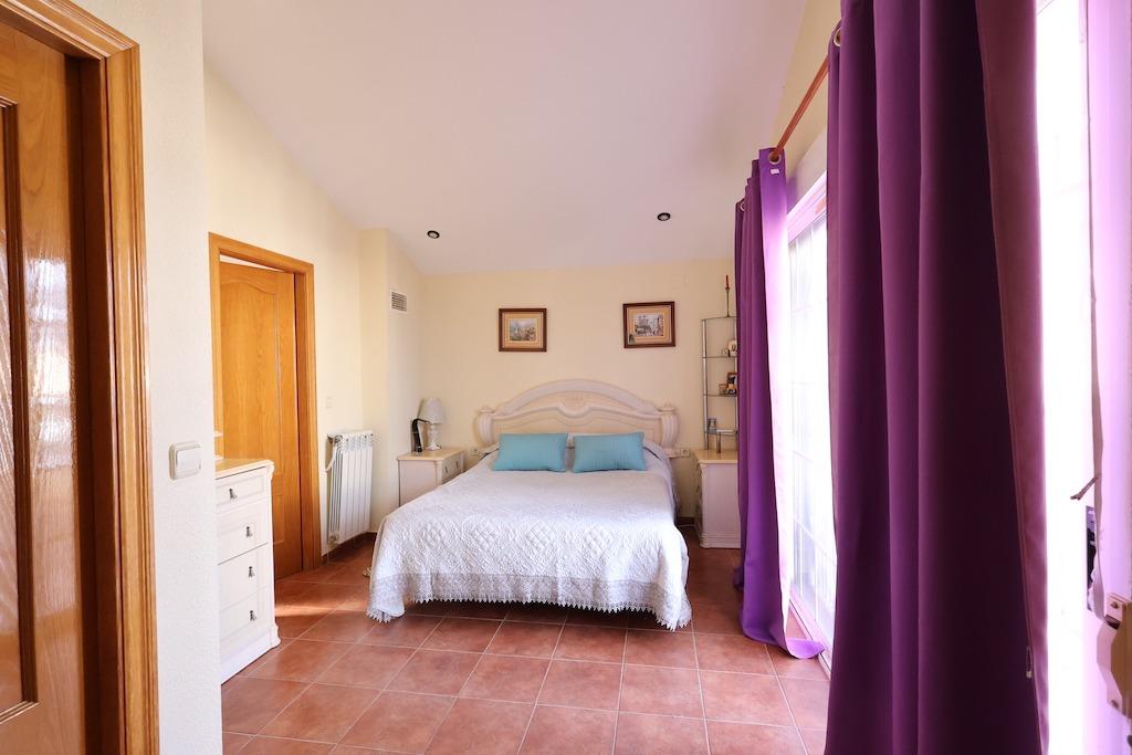 Terrace in villa for sale in Orihuela Costa