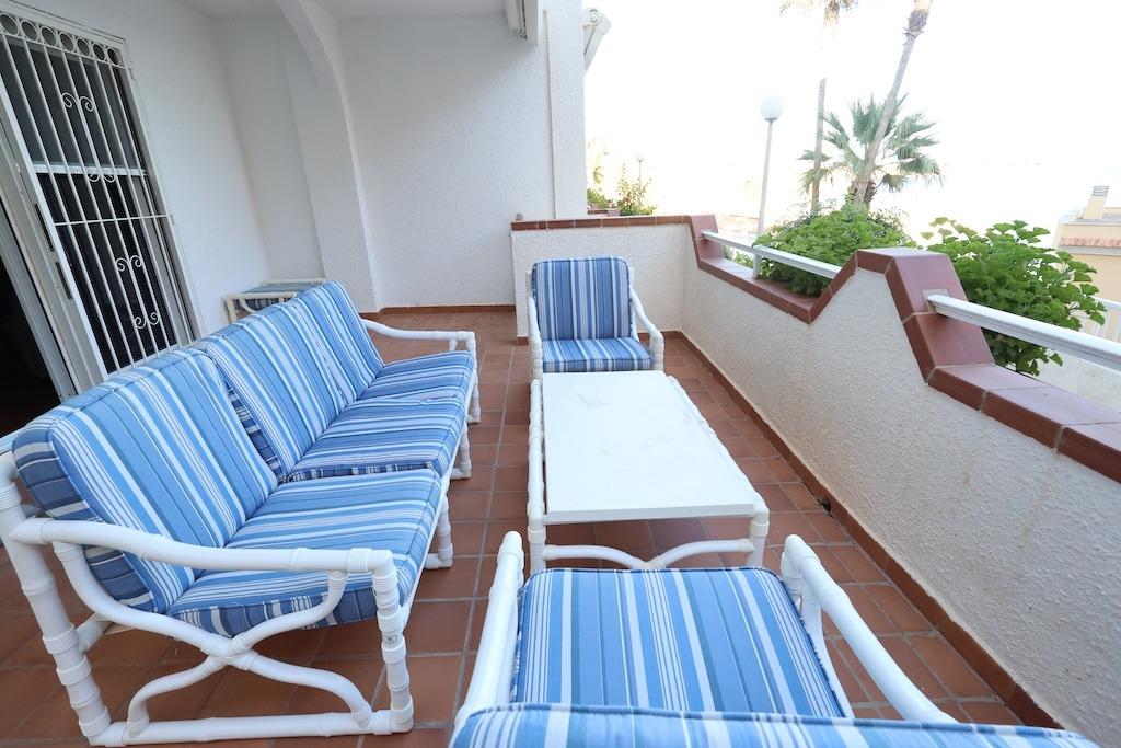 Bedroom in bungalow for sale in Orihuela Costa