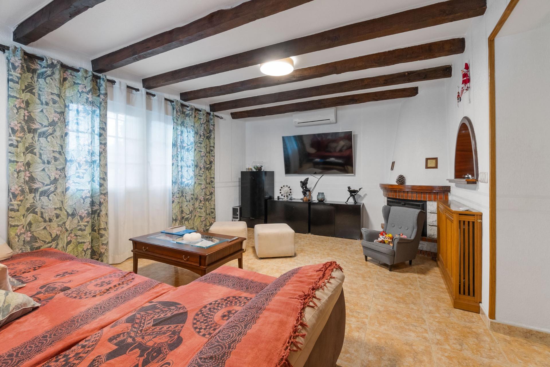 Bathroom in villa for sale in Torrevieja