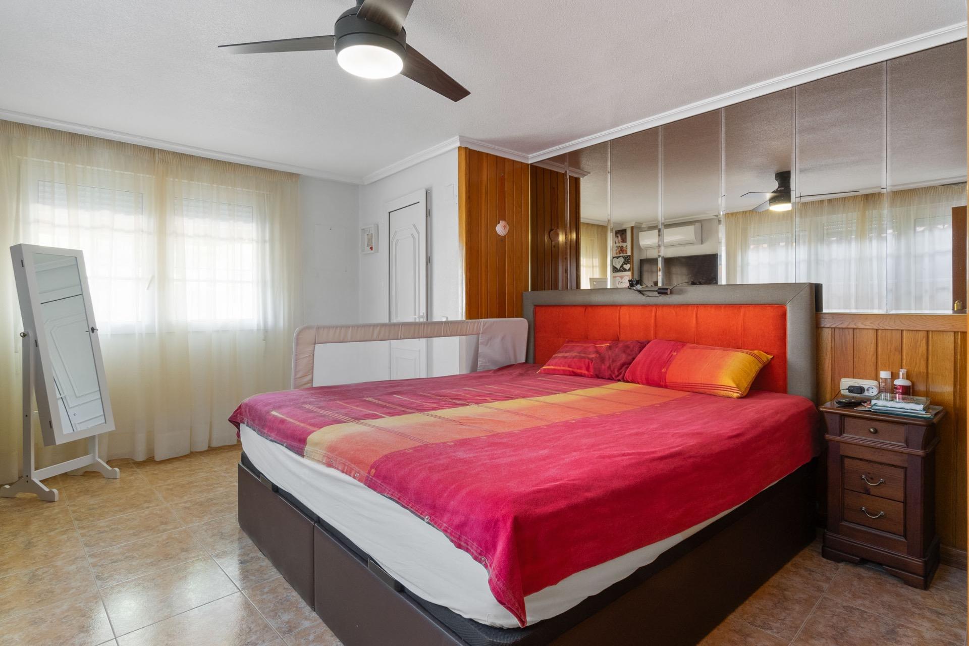 Pool area in villa for sale in Torrevieja