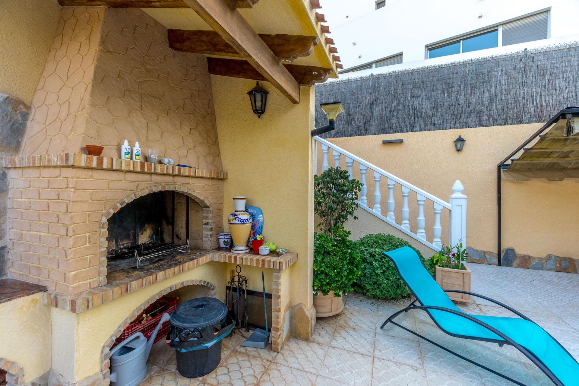 Bathroom in villa for sale in Torrevieja