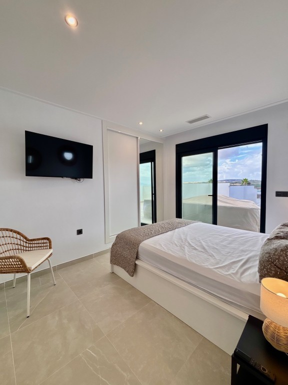 Exterior view in villa for sale in Benijofar